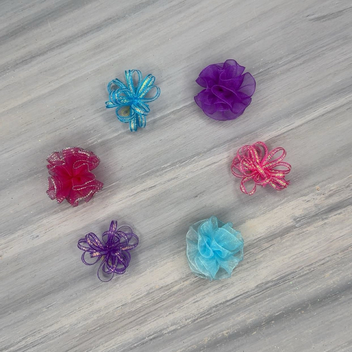 Bright - Pixie and Puff - 24 Medium Bows