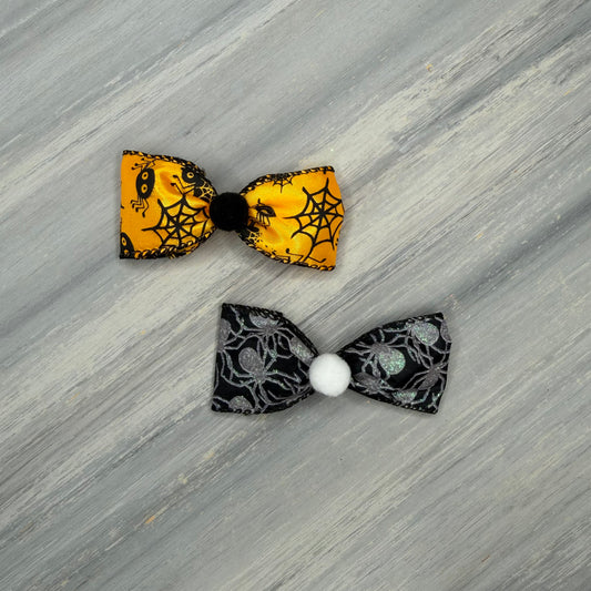 Spooky Spiders - Classic - 8 Medium Bows