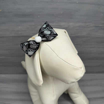 Spooky Spiders - Classic - 8 Medium Bows