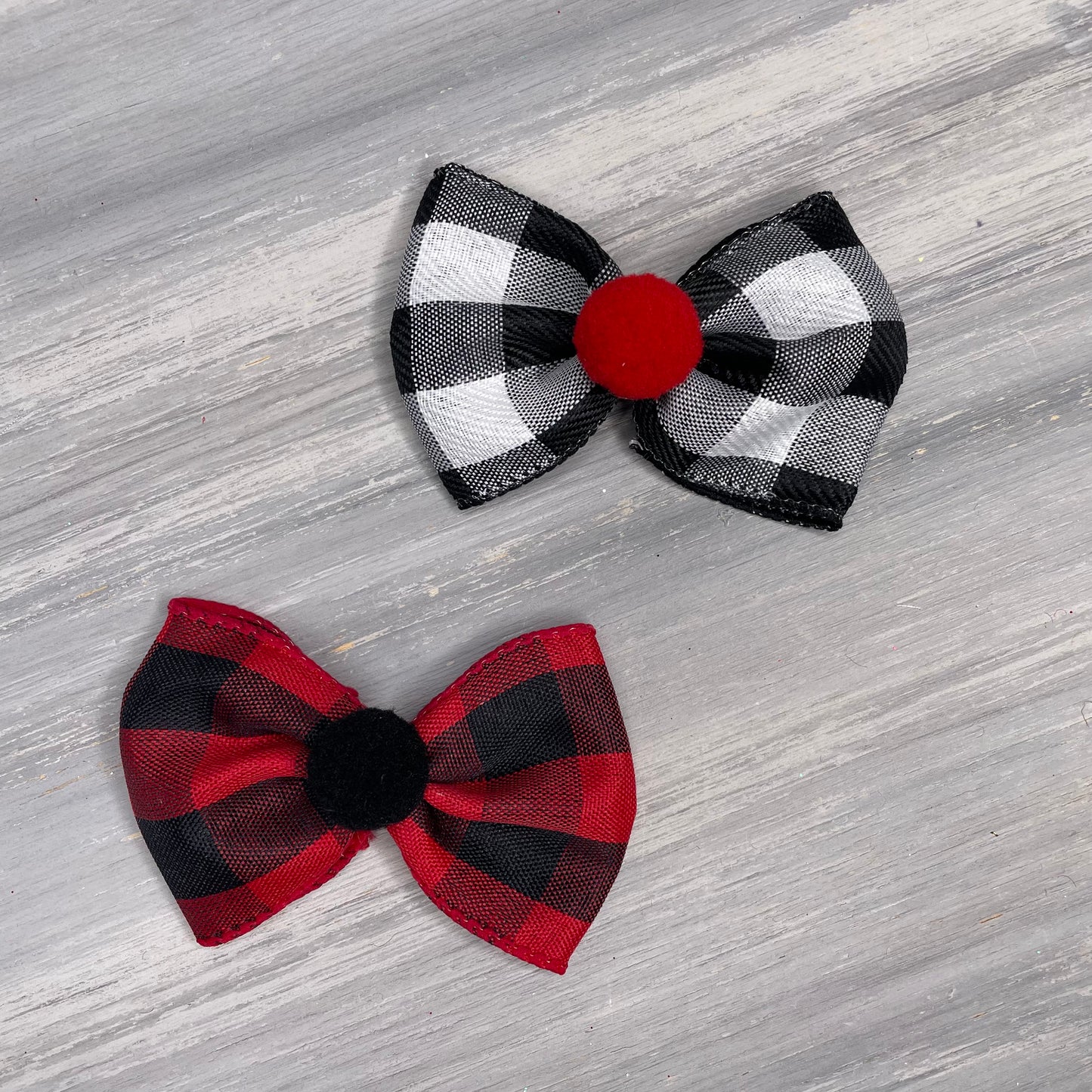 Bulldog - Over the Top - 8 Large Bows