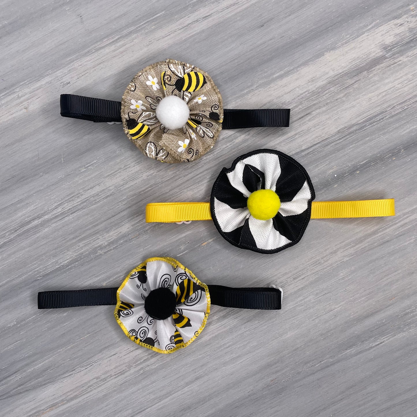 Bumblebee - 9 Ruffled Pom Neckwear