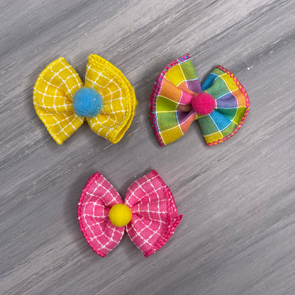 Preppy Plaid - Topsy Turvy - 12 Medium Bows