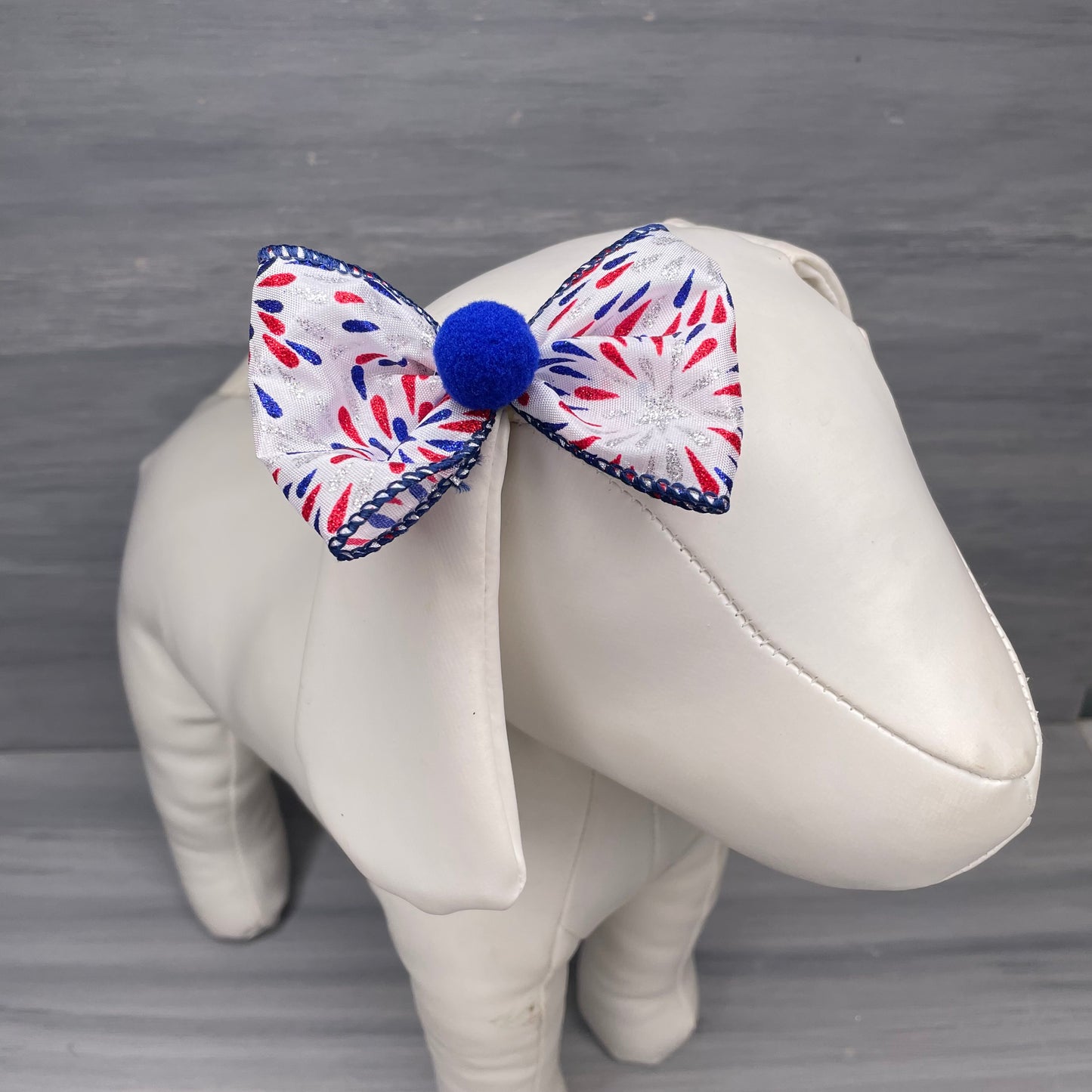 Fireworks- Over the Top- 8 Large Bows