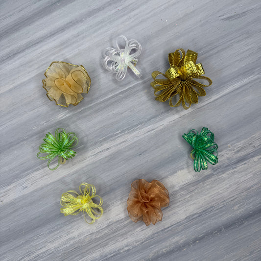 St. Patrick's - Pixie and Puff Collection - 24 Medium Bows