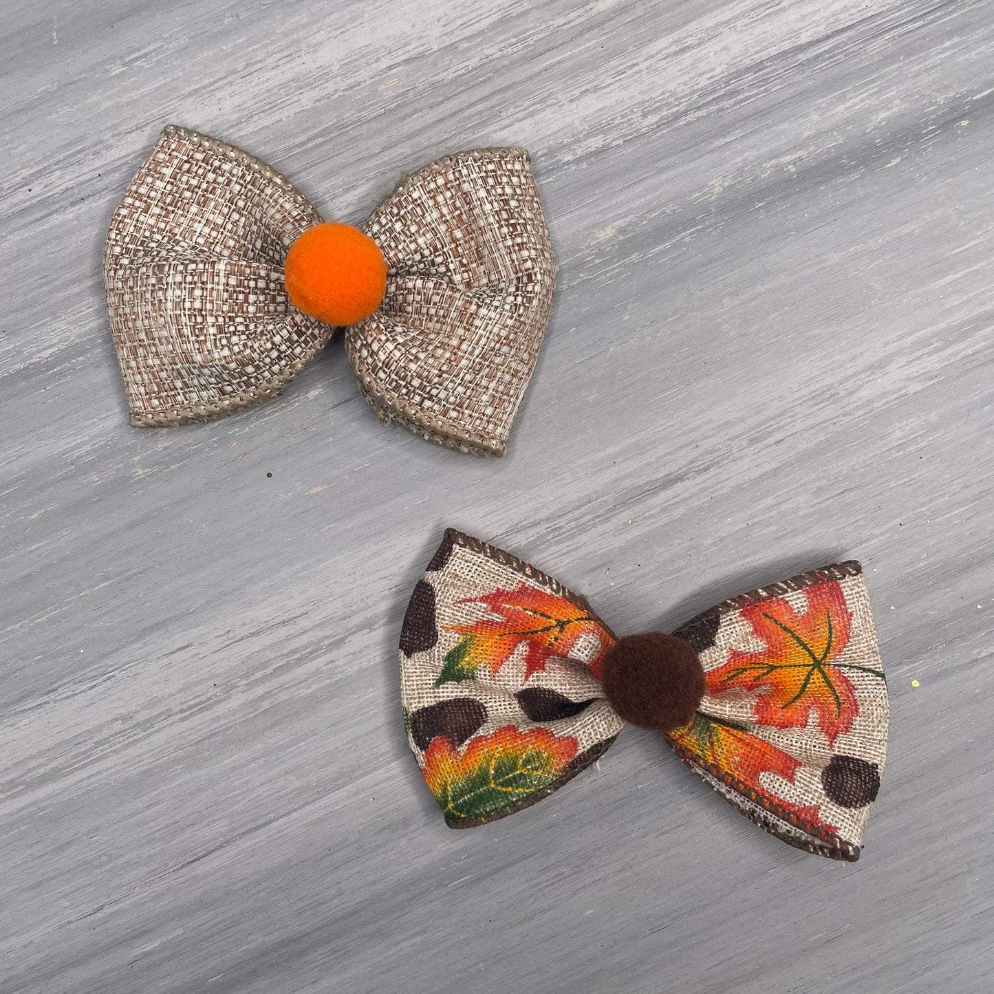 Acorns - Over the Top - 8 Large Bows