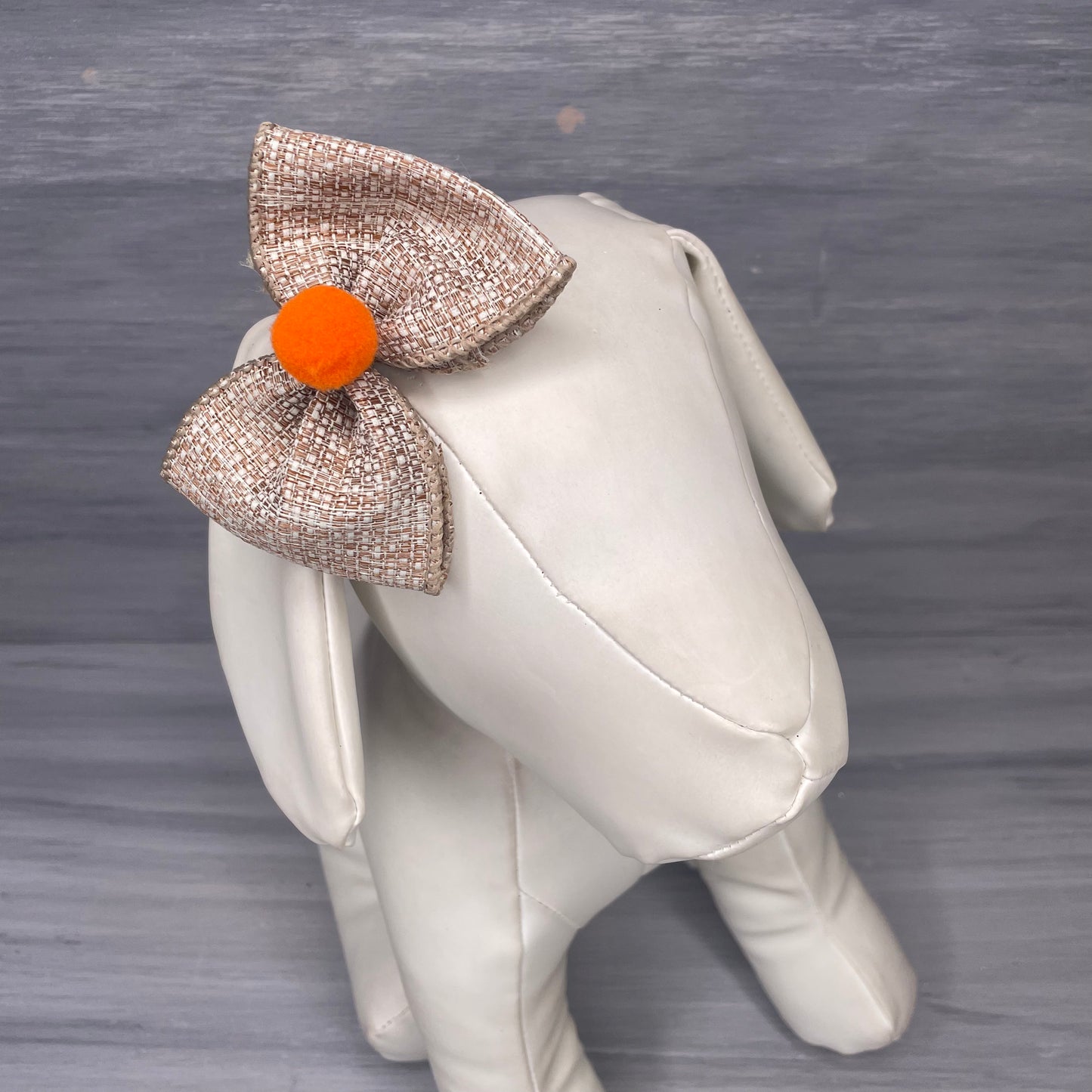 Acorns - Over the Top - 8 Large Bows