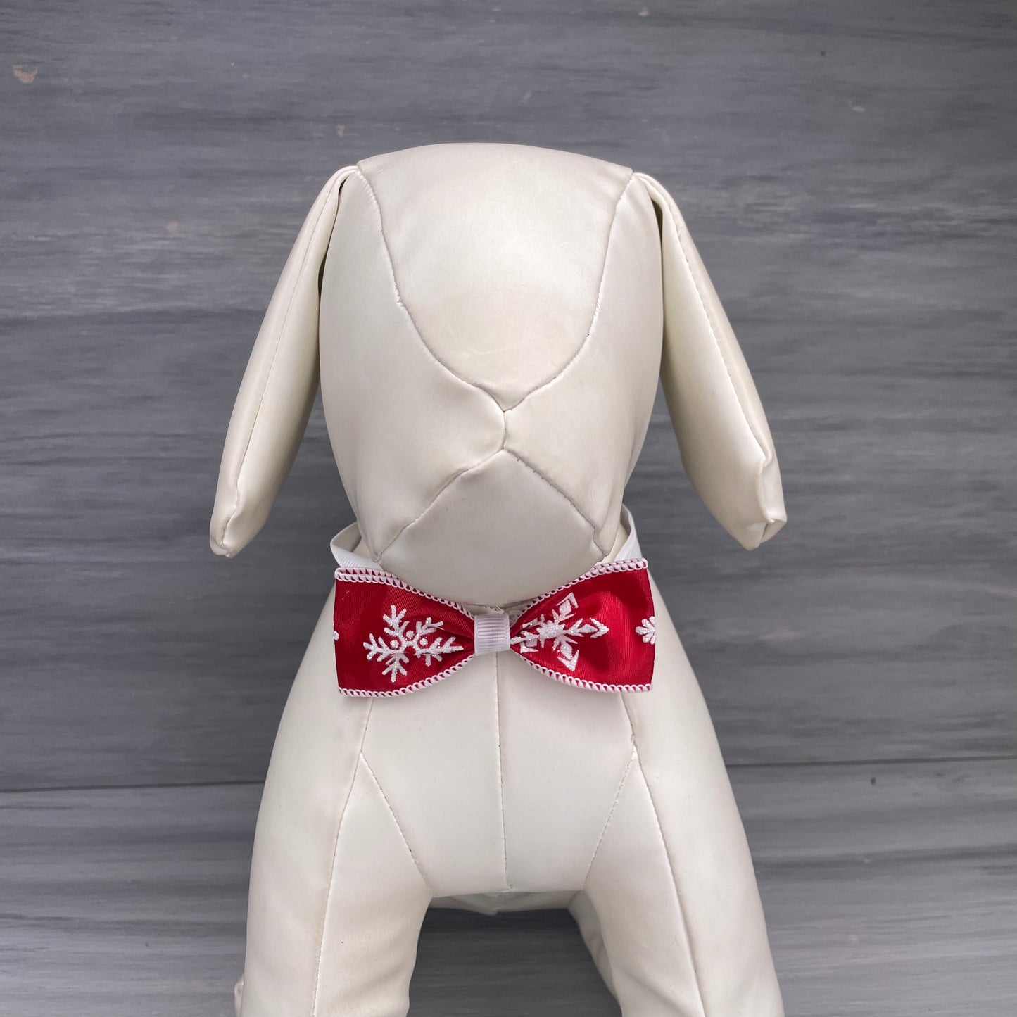 Snow Days - 8 Adjustable Bow Tie Neckwear
