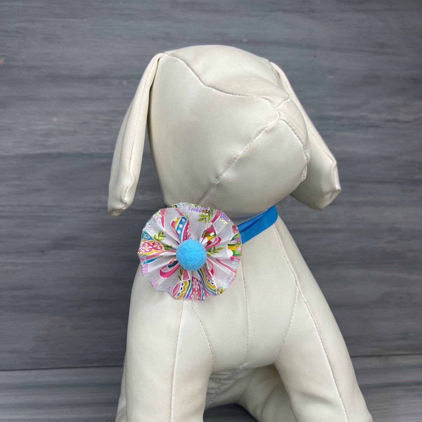 Easter Eggs - 9 Ruffled Pom Neckwear