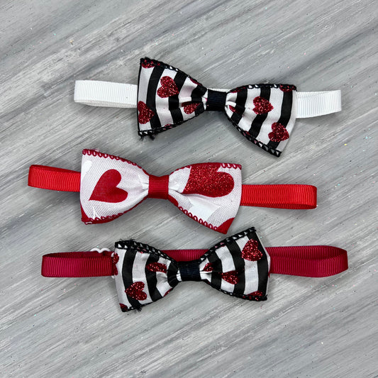 Valentine Hearts - 8 Adjustable Bow Tie Neckwear