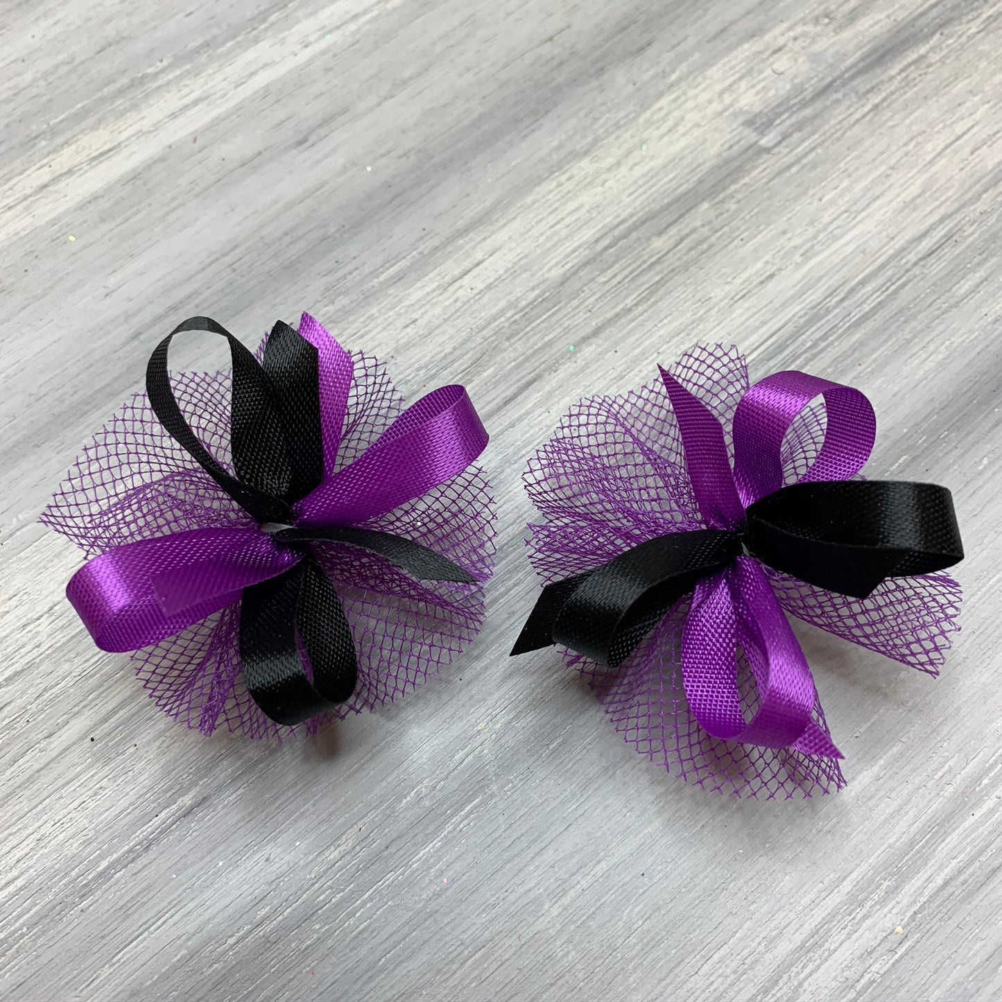 High School & College Color Bows - Black and Purple - 50 Bows