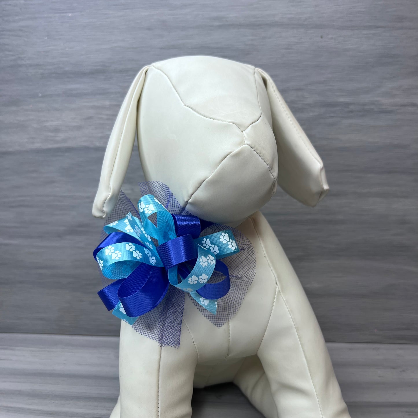 Winter Snow - Collar Bows - 8 Extra Large Bows