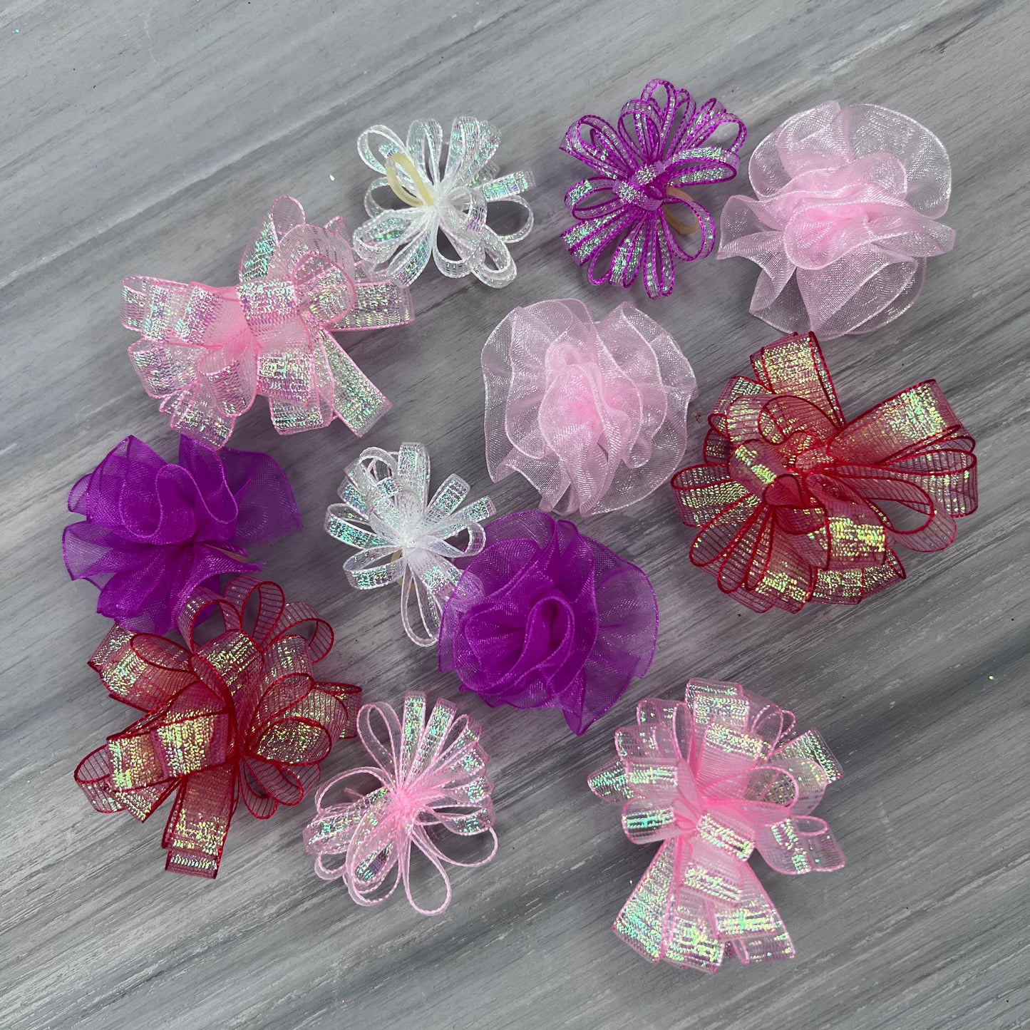 Valentine's - Red, White and Pink - Pixie and Puff Collection - 24 Medium Bows