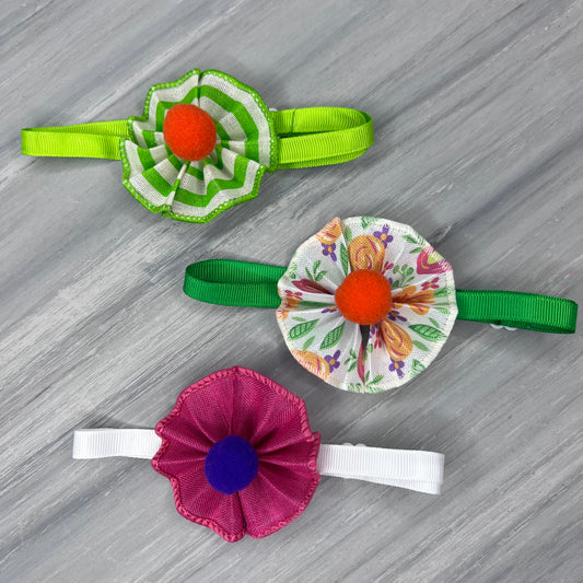 Peachy Garden - 9 Ruffled Pom Neckwear