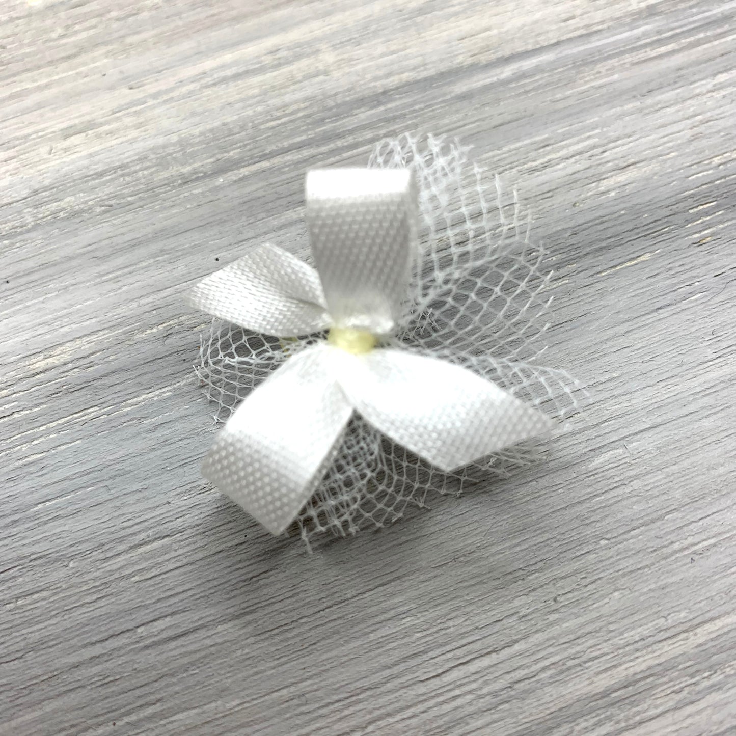 Basic - Petite Size Bows - 14 Colors - 50 Tiny Bows