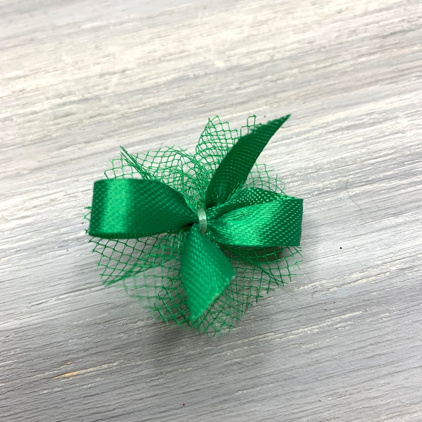 Basic - Petite Size Bows - 14 Colors - 50 Tiny Bows